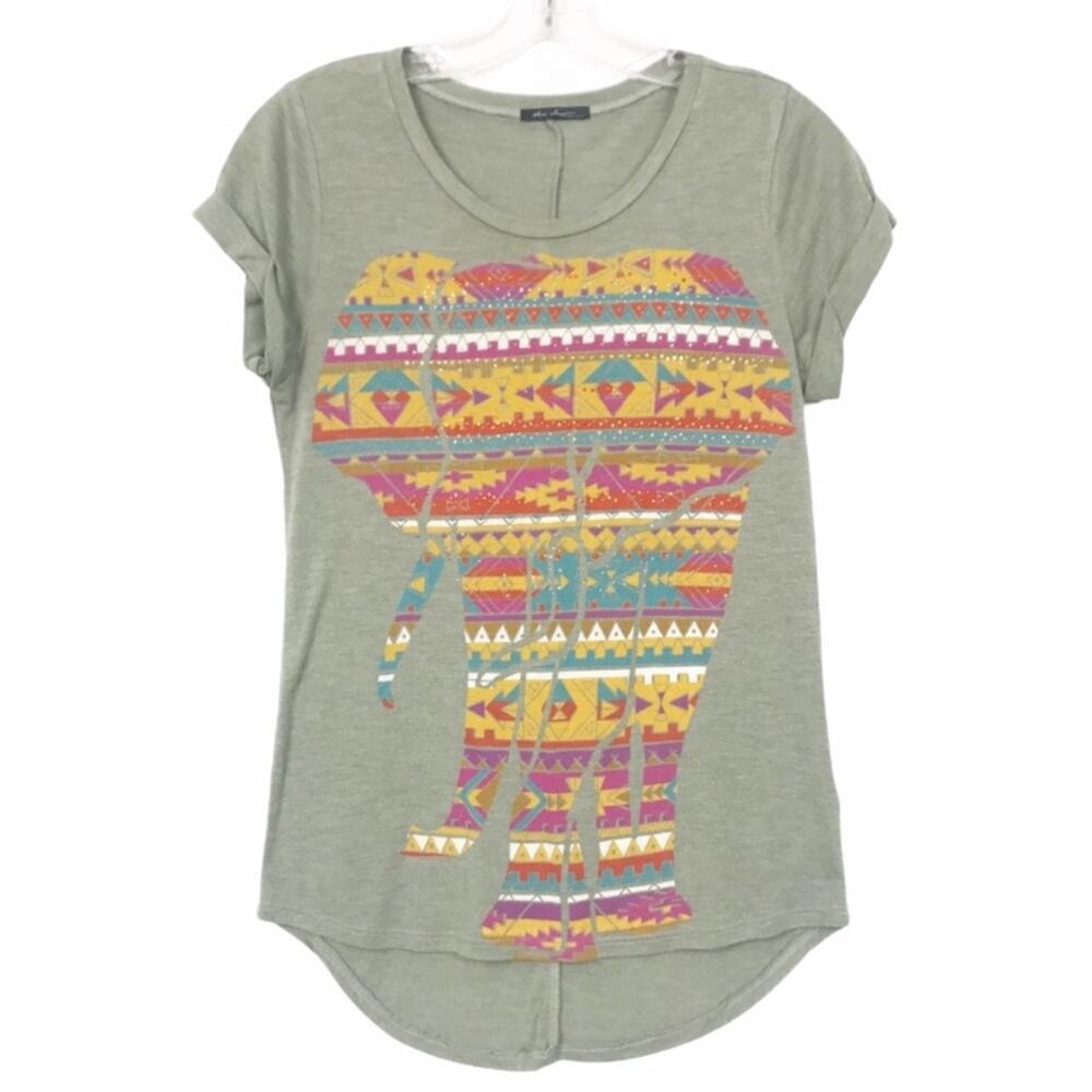 The Classic Green Elephant Print Graphic T shirt Sz XS